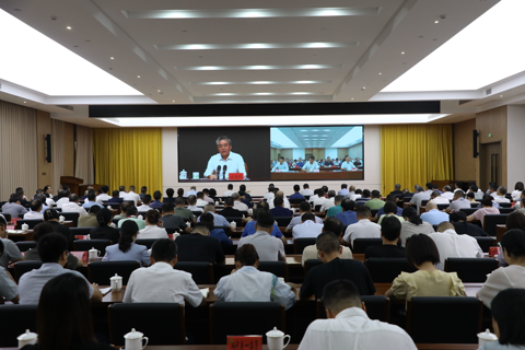 我市组织收听收看学习贯彻党的二十届三中全会精神中央宣讲团报告会