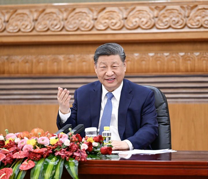 一见·通过这场会见，读懂中国何以被视为“确定性的绿洲”电