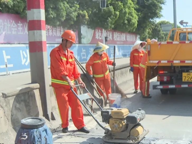 泉港脸谱：324国道上50℃的坚守