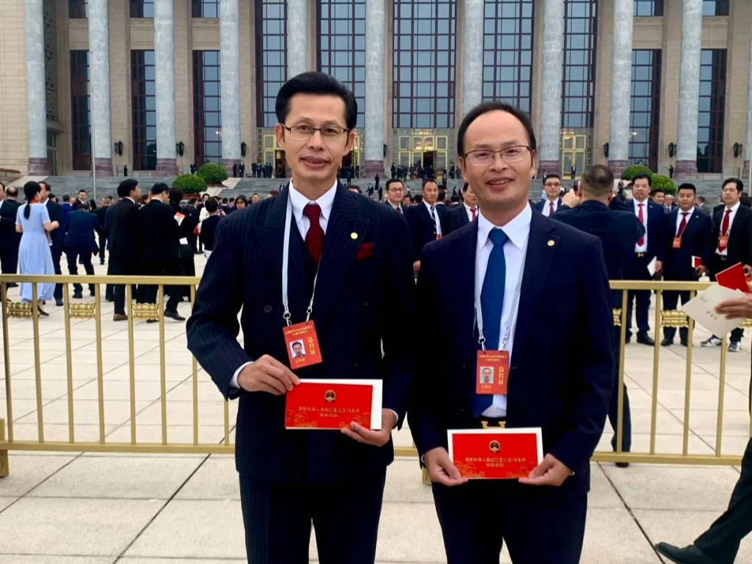 泉港侨胞受邀出席国庆招待会，庆祝中华人民共和国成立75周年！