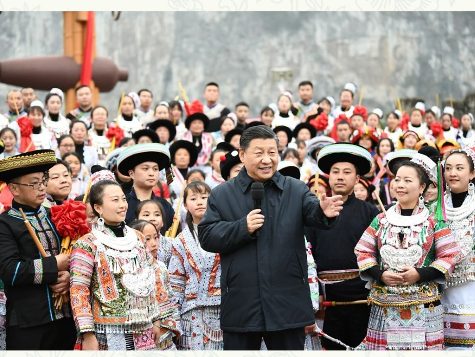 学习新语·非遗｜“苗绣既是传统的也是时尚的”
