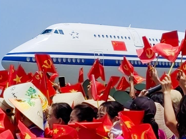 跟着习主席看世界丨比榴莲更甜的，是这份“切水不断”的友情